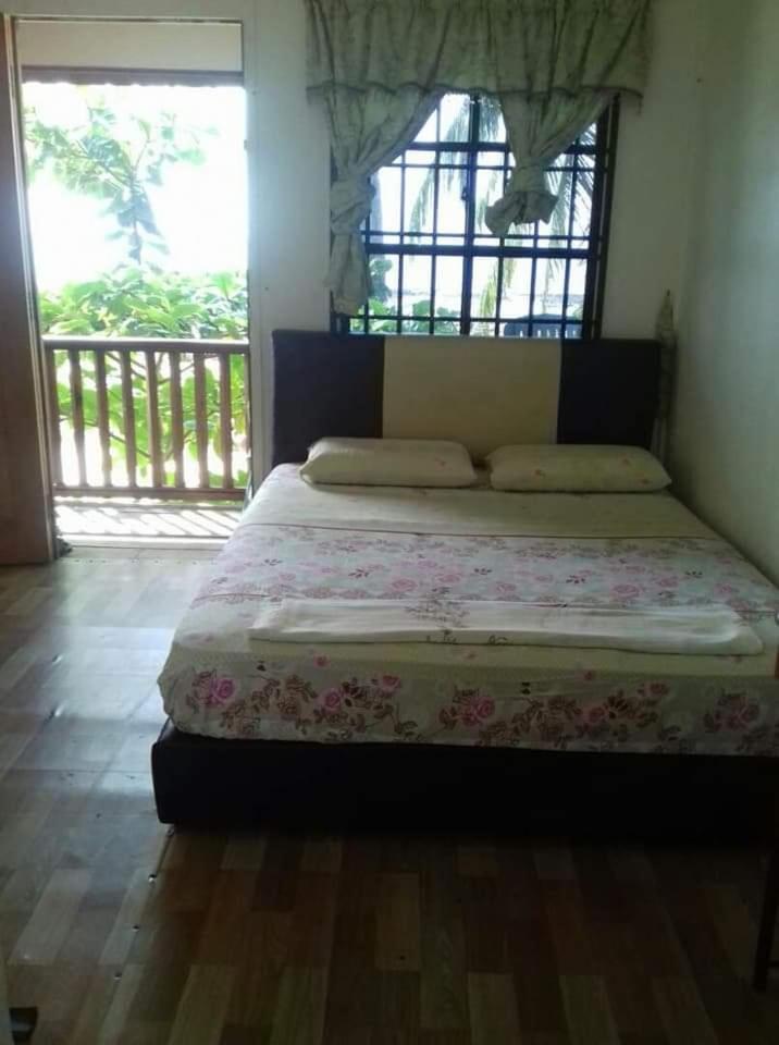 Ella'S Place Salang Tioman Kampong Ayer Batang Exterior foto