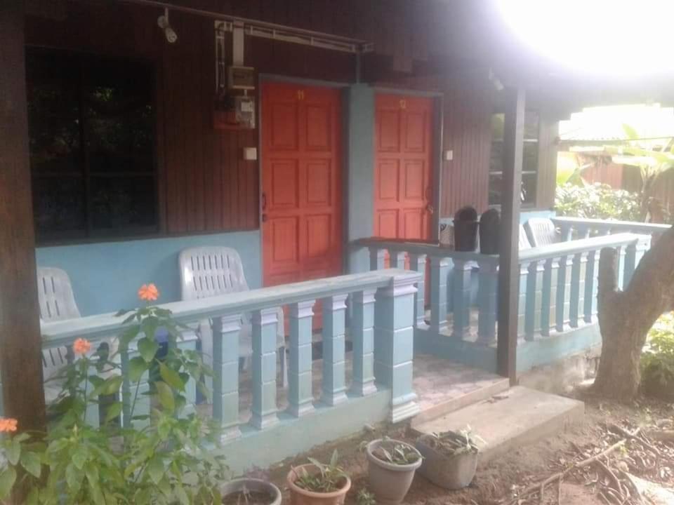 Ella'S Place Salang Tioman Kampong Ayer Batang Habitación foto